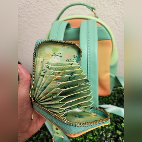 LOUNGEFLY TIANA Backpack & Accordian Wallet Card Holder - Picture 5 of 16